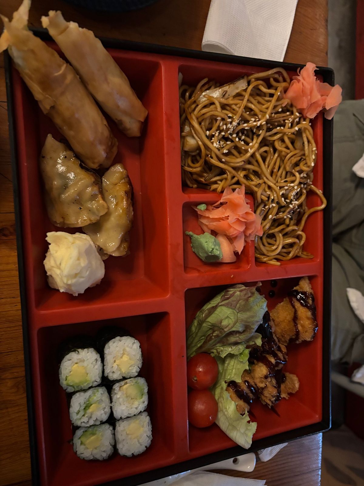 居酒屋 祭て晩御飯を食べました。南アフリカで食べた日本食では一番美味しかったです