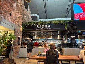 先日食べたラーメンヘッドの支店がtimeout marketの中にあったの...