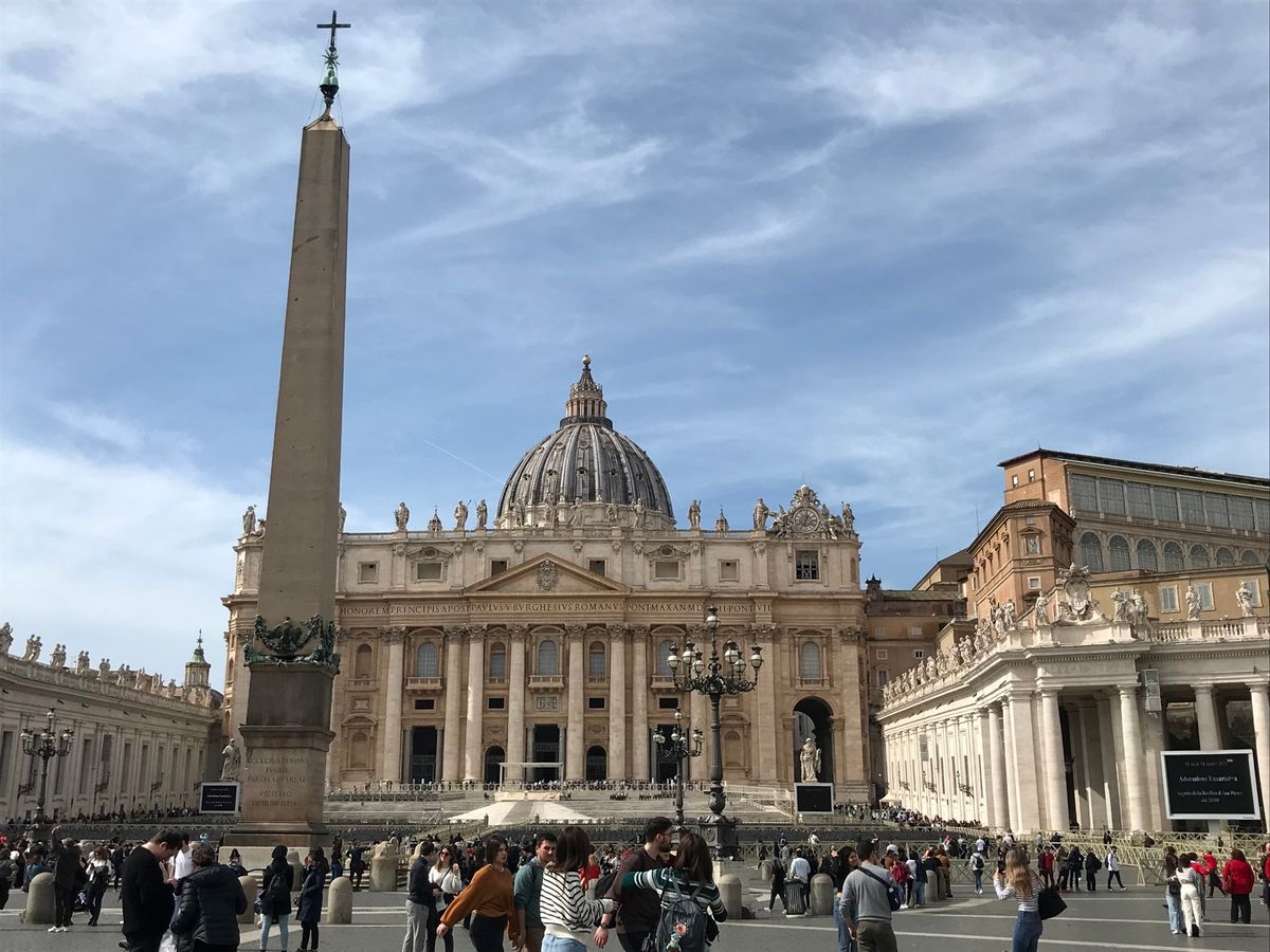 バチカン美術館
サン・ピエトロ大聖堂
とにかく圧倒された。
ダヴィンチコー...