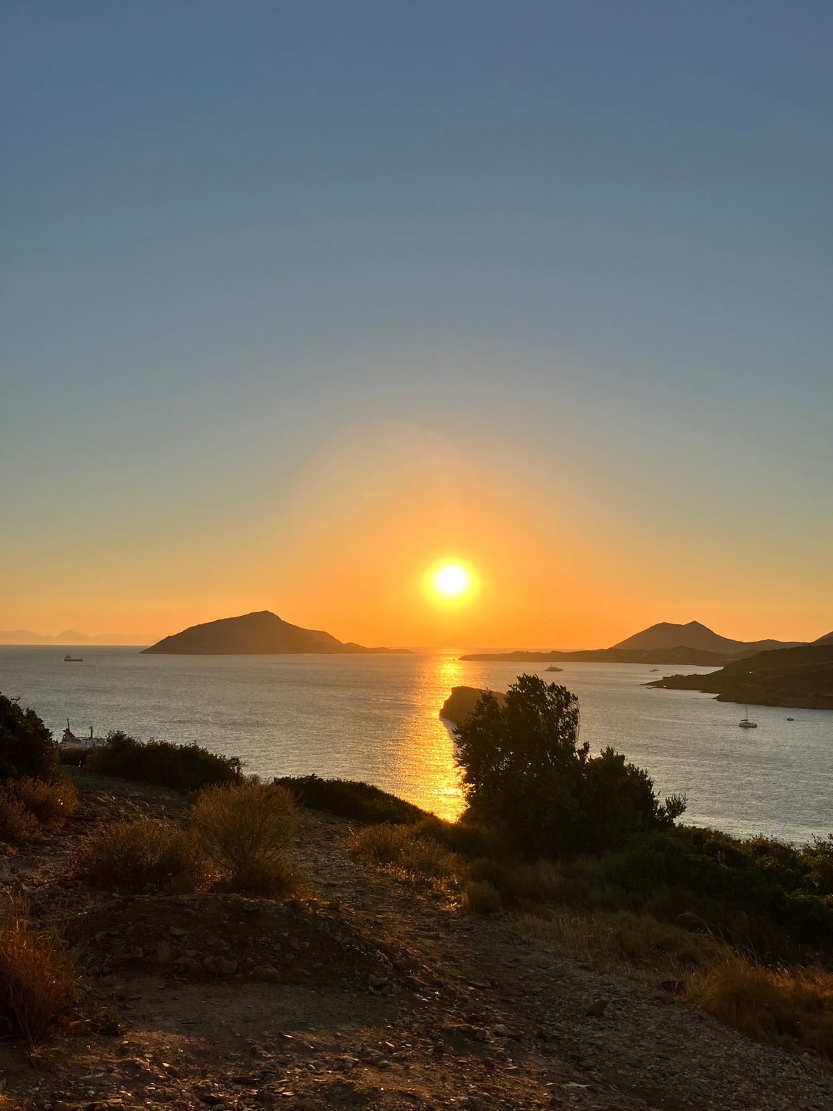 ポセイドン神殿(スニオン岬)
夕陽の有名なスポットです。そしてここも入場料...