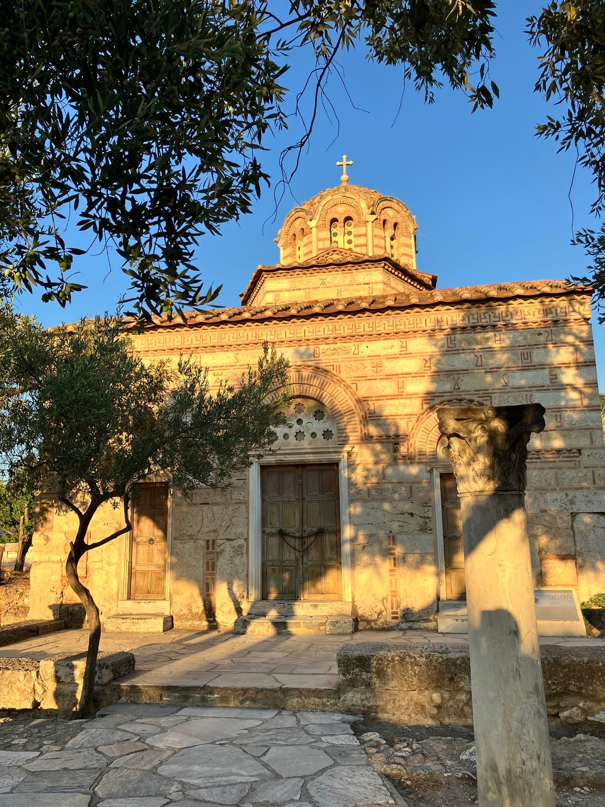 古代アゴラ
午後は暑いので、少しホテルで休憩してから。
ホテルから徒歩5分...