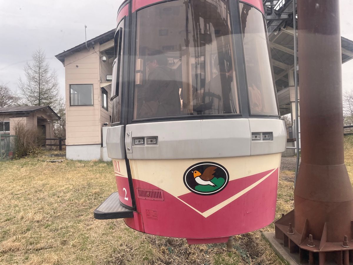 伊香保温泉を出て榛名湖へ。榛名富士にはロープウェイで登りました。ロープウェ...