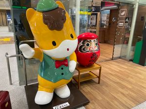 今回は群馬県の二大温泉、伊香保温泉と草津温泉への温泉旅行。旅の起点は高崎駅...