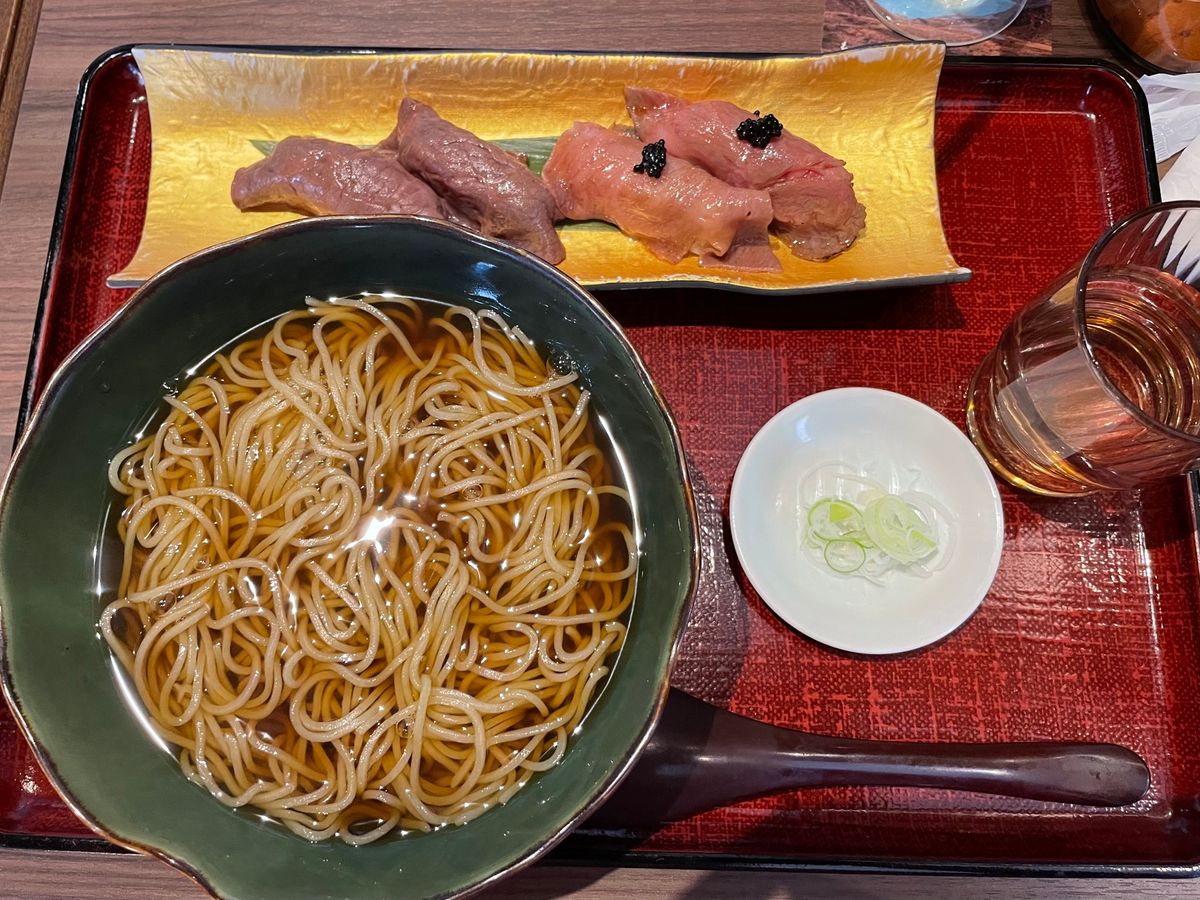 草津温泉のランチは和牛と蕎麦のお店でした。こちらも大変美味しゅうございました。