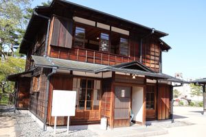 旧ハワイ王国の施設。明治時代の建物のようです。