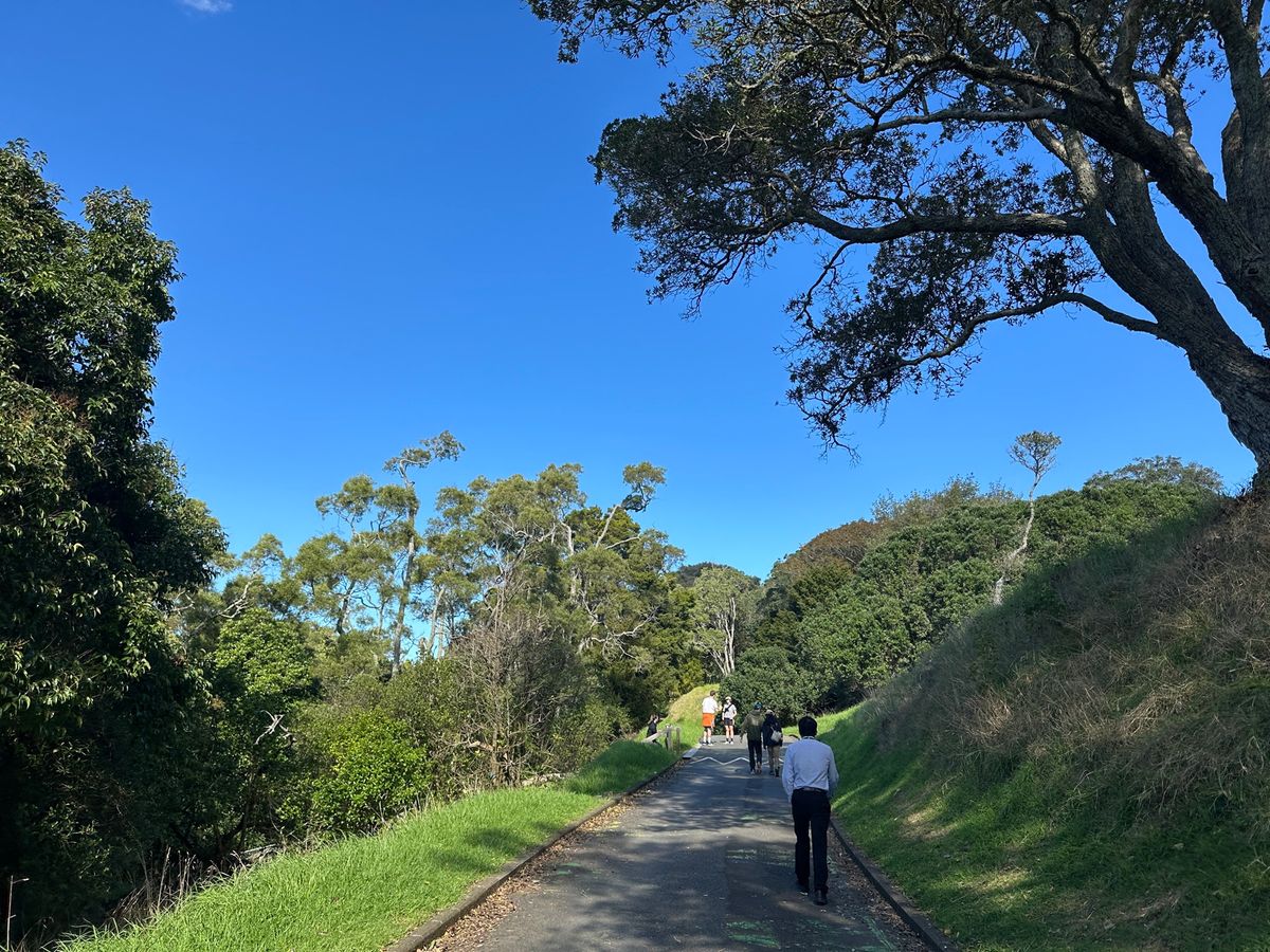 オークランドにあるMt Eden.