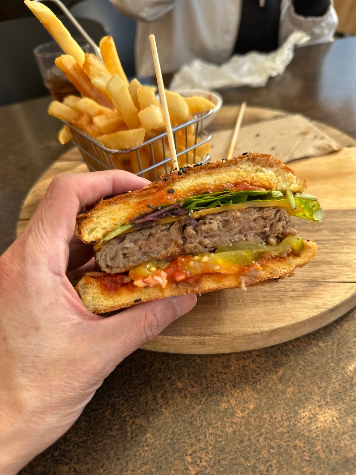 NZLは食べ物に非常に困るので、基本は自炊ですが、Waitomo Cave...