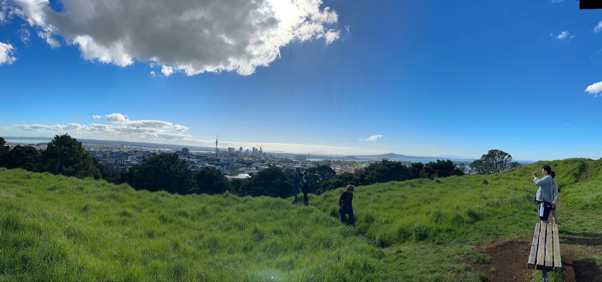 オークランドにあるMt Eden.