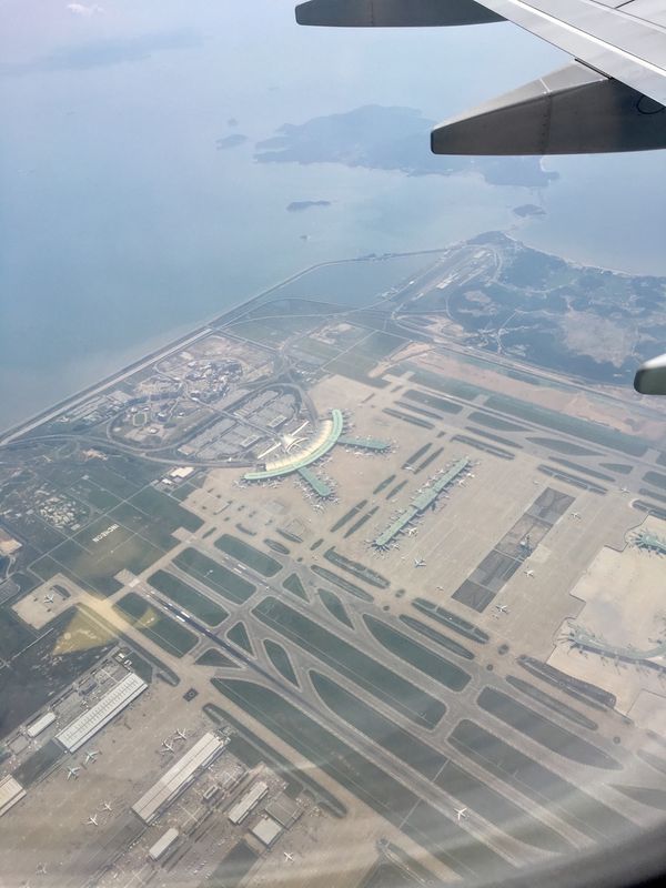 大韓民国 (韓国)・ソウル「武田と男2人旅」の写真：#ジンエアーで#ソウルへ