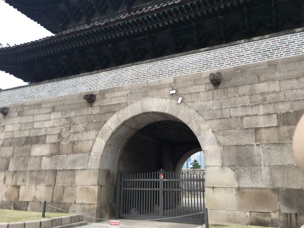 大韓民国 (韓国)・ソウル「武田と男2人旅」の写真：#南大門周辺