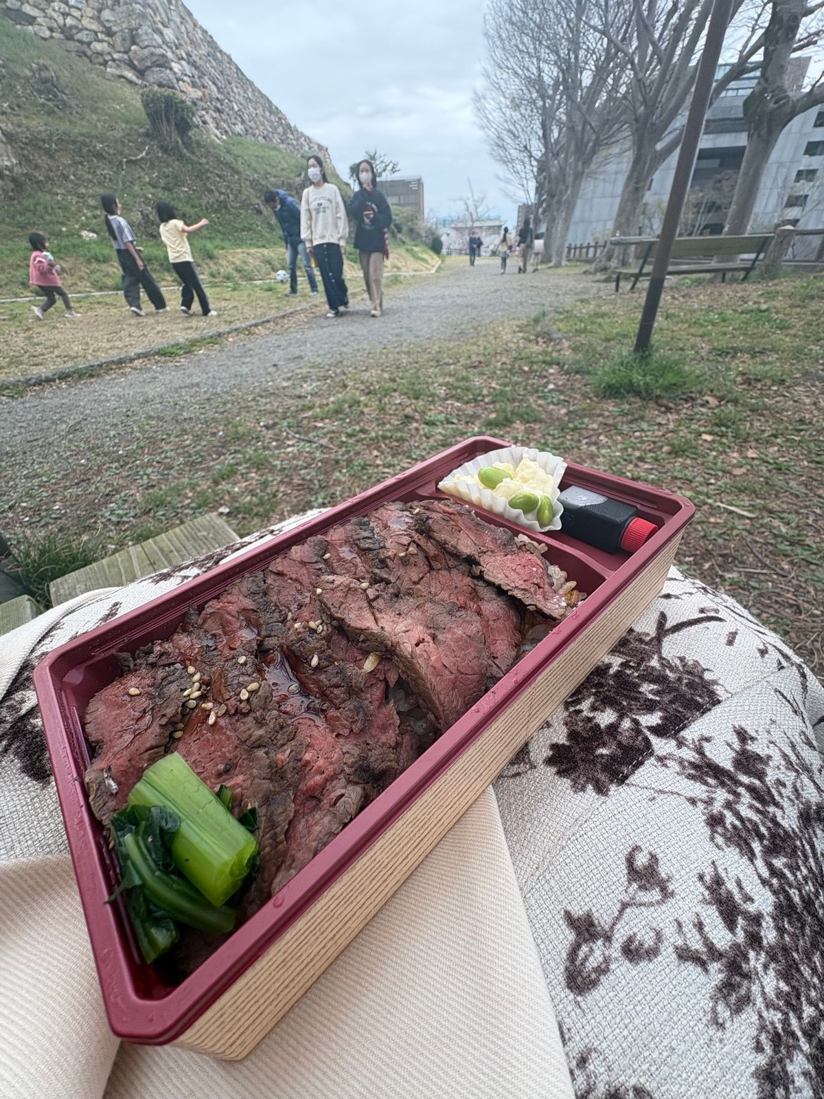 ささ季さんとFond Cafeさんというクライアントさん訪問
ささ季さんは...