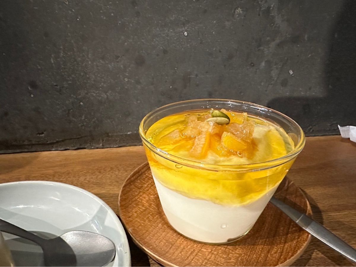 箱根駅の近くにあったカフェも開放的でおしゃれでよかった！