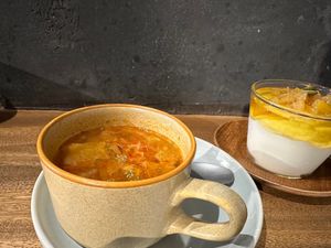 箱根駅の近くにあったカフェも開放的でおしゃれでよかった！