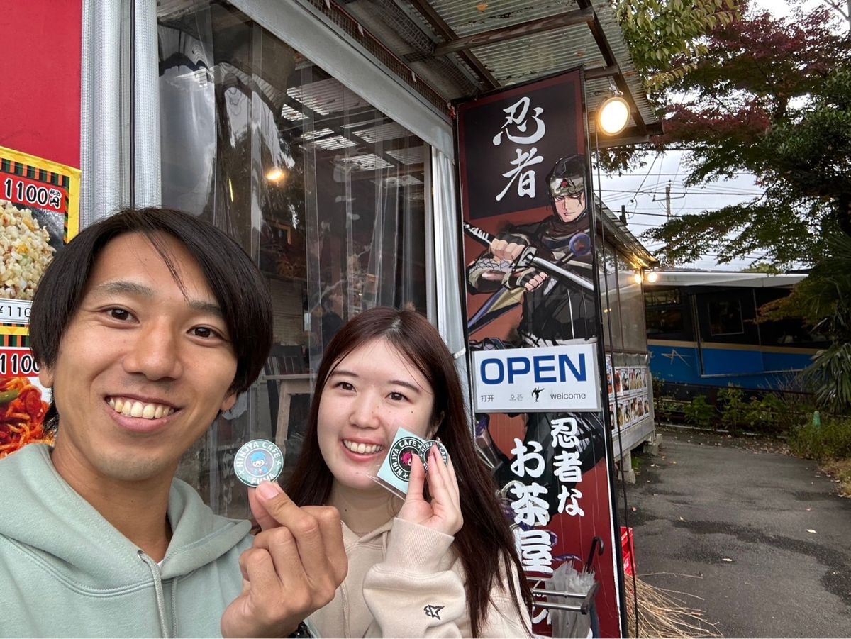 ガラスの森では可愛いと思ったピアスを買ってくれた
お返しにいちごジャム買っ...