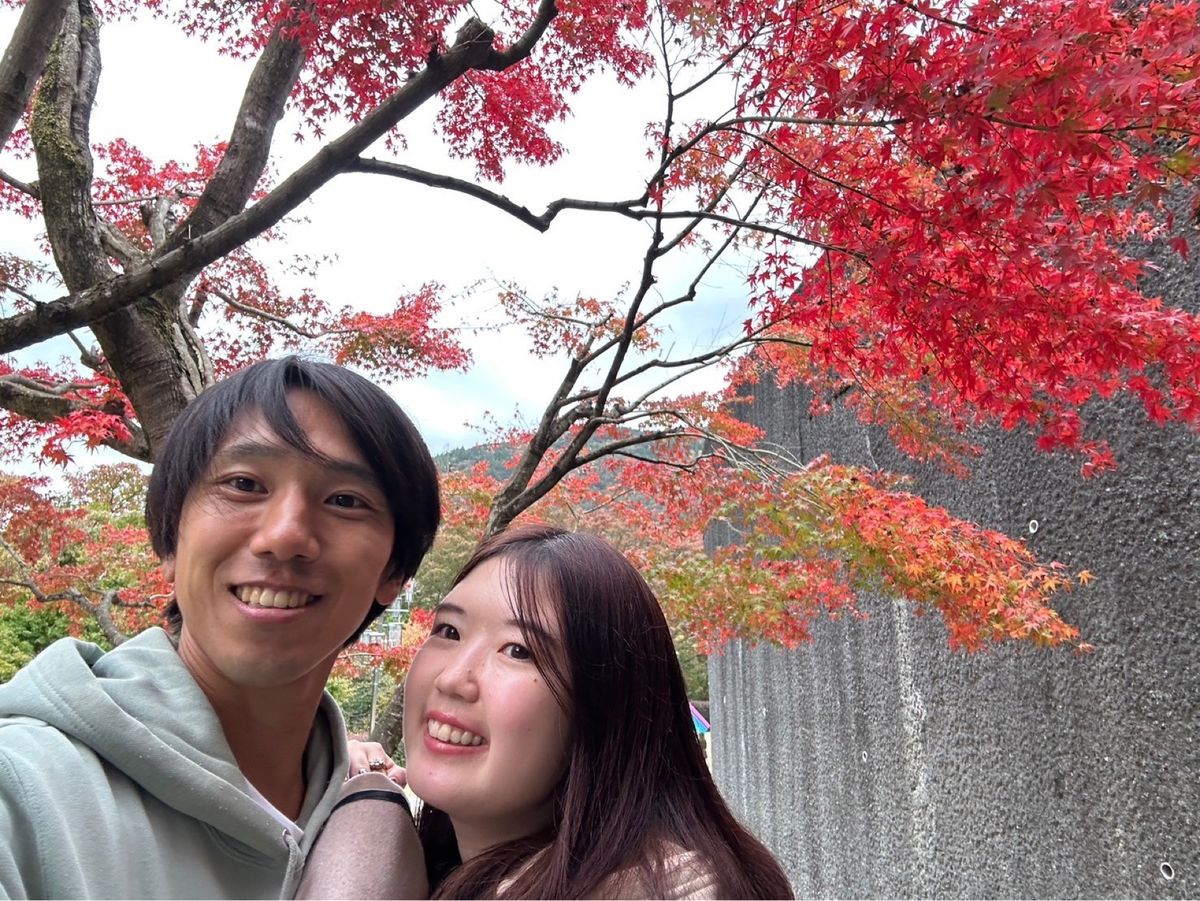 ガラスの森美術館
もみじが少し紅葉してた