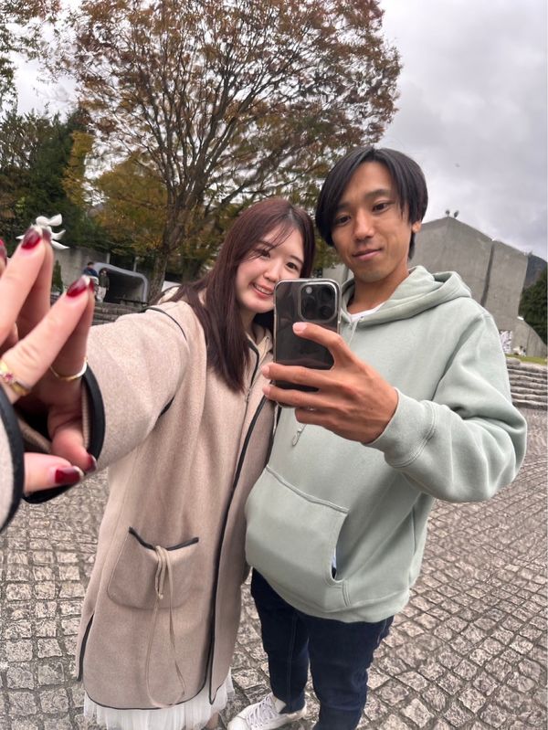 日本・神奈川県「箱根旅行」の写真：ガラスの森美術館
もみじが少し紅葉してた