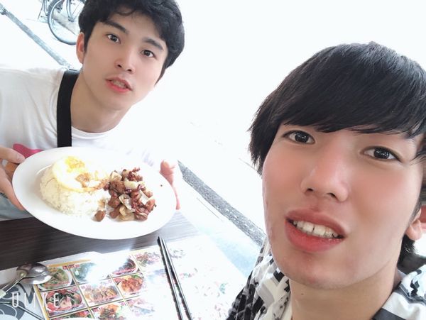 シンガポール・セントーサ島「松本といつもの海外旅」の写真：アラブストリート
壁画が映え✨