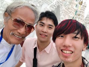 シュエダゴン パゴダ④
出る間際に案の定、チップせがまれました笑
まぁ、め...