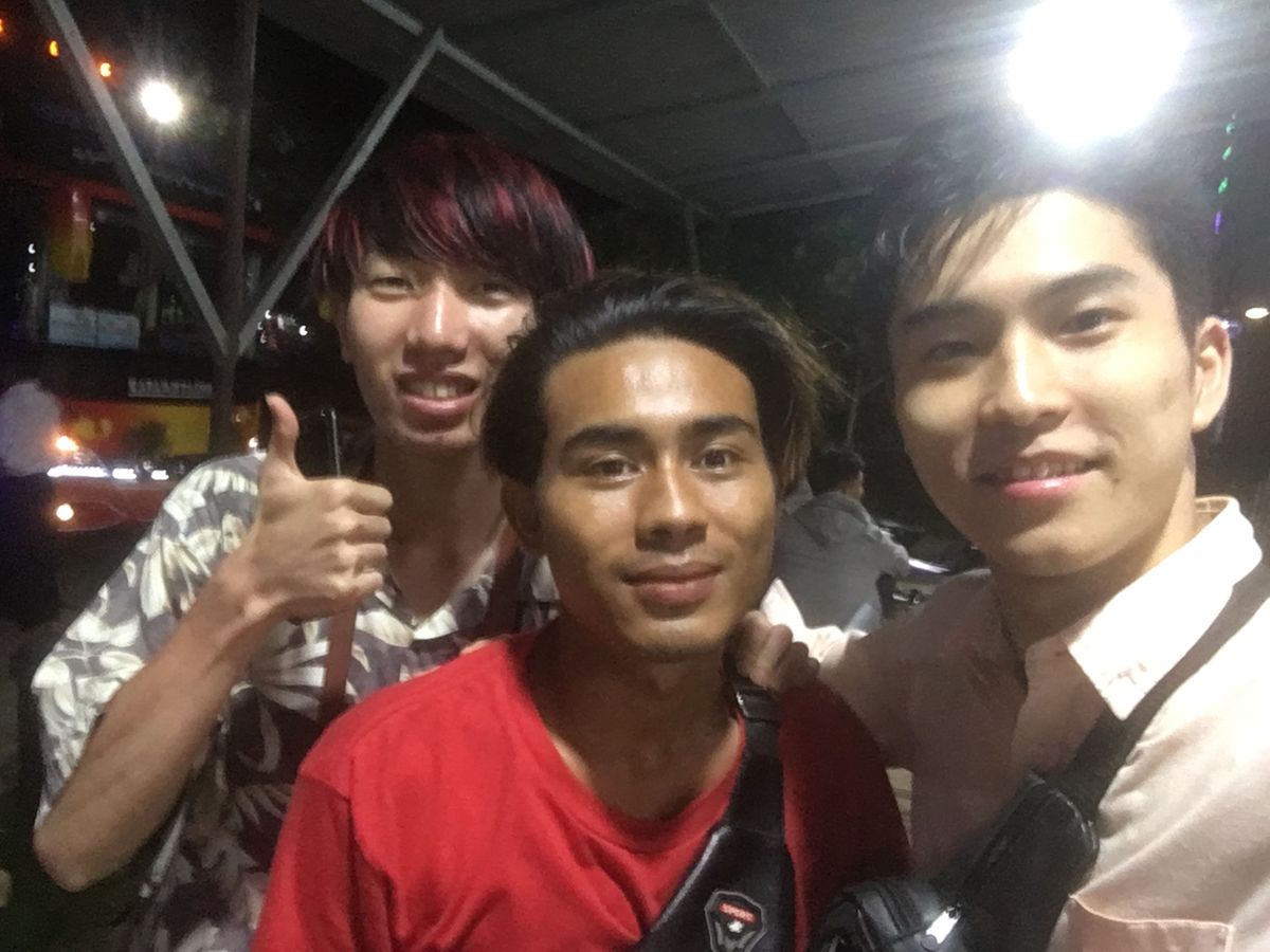 ポッパ山②
トゥクトゥクの兄ちゃん長いことありがとう！