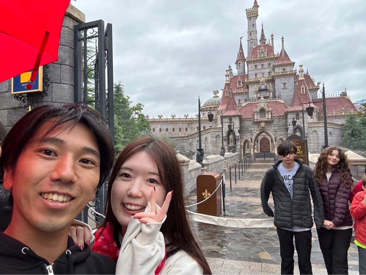 オープンしたばかりの美女と野獣のアトラクション