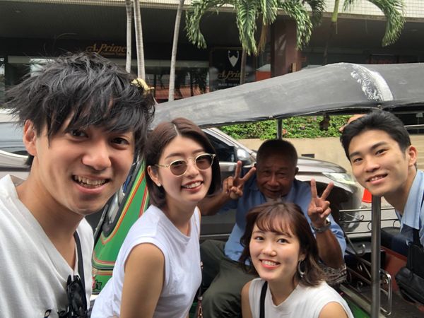 タイ・バンコク「長会 〜海外旅行編〜」の写真：アイコンサイアム。デカいショッピングモー...