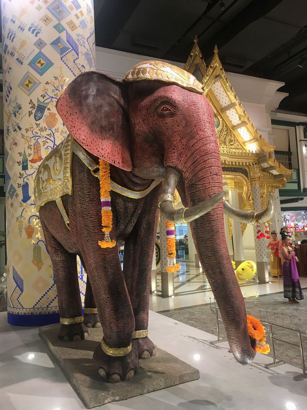 アイコンサイアム。デカいショッピングモール
トゥクトゥクのおじちゃんかわいい🛺