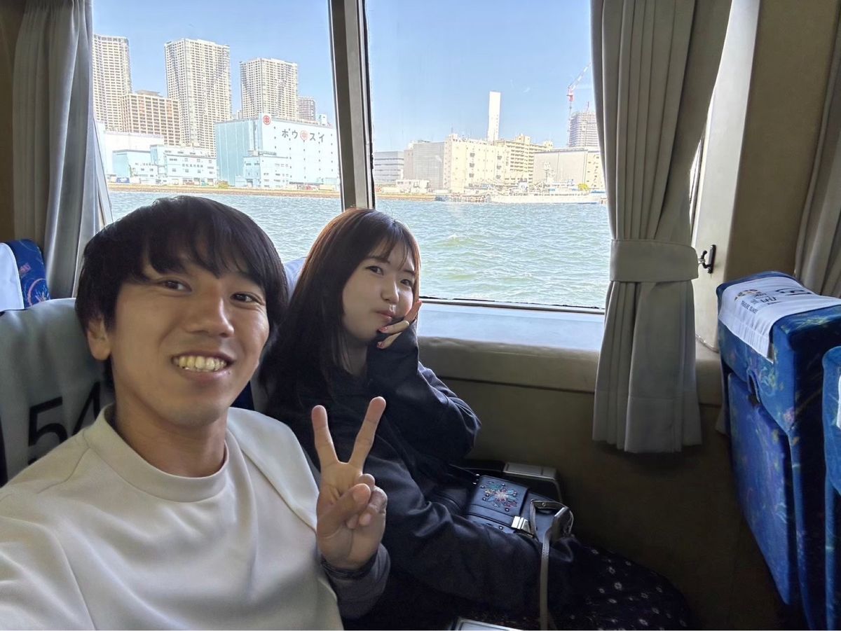 車で隣で目隠ししてもらって向かったのに渋滞とか道がわからなくなって船に間に...