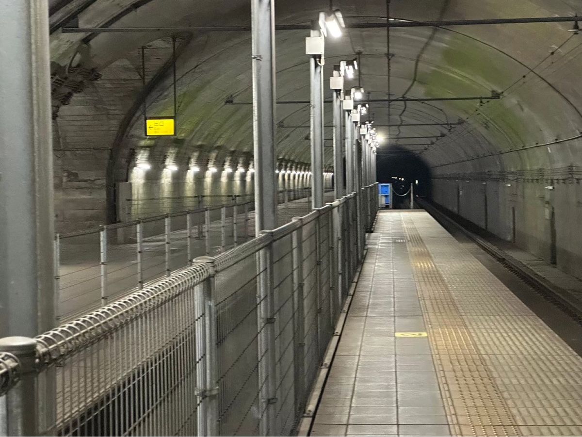 行きに2人にとって思い出の土合駅に寄る
したまで歩いて登った