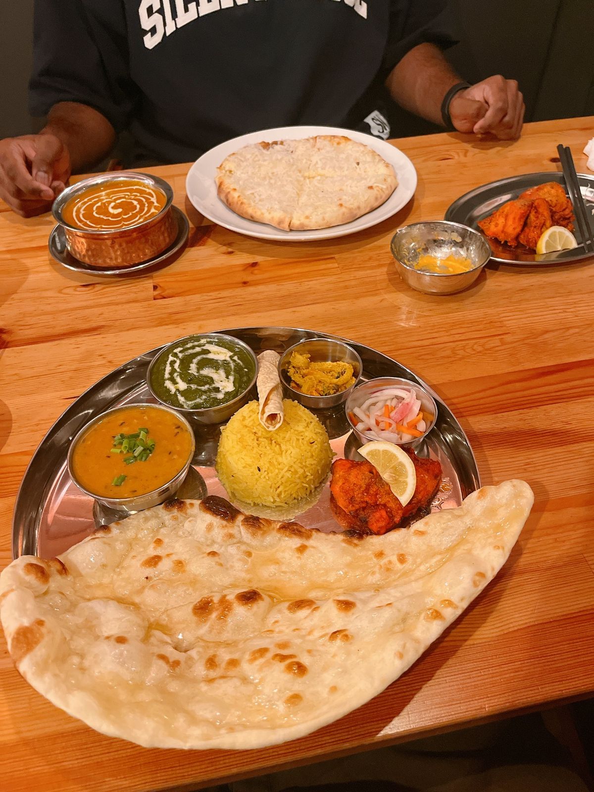 旅で食べたご飯
夕→いつものカレー屋さんで
朝→ファミレスのモーニング
昼...