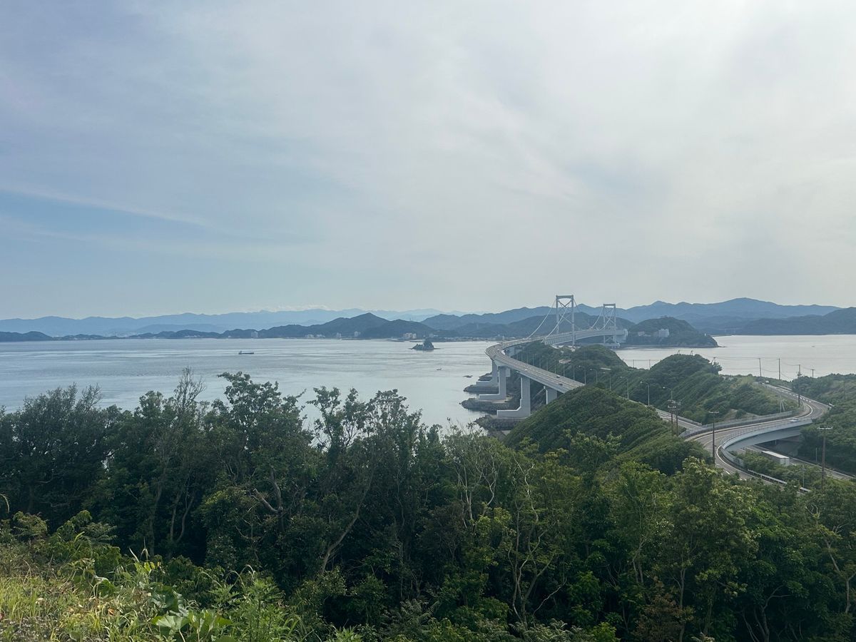 淡路島！！
ちょうど綺麗な夕日も見れた！！