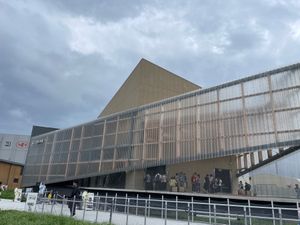 三菱未来館は映像でのプレゼン。
