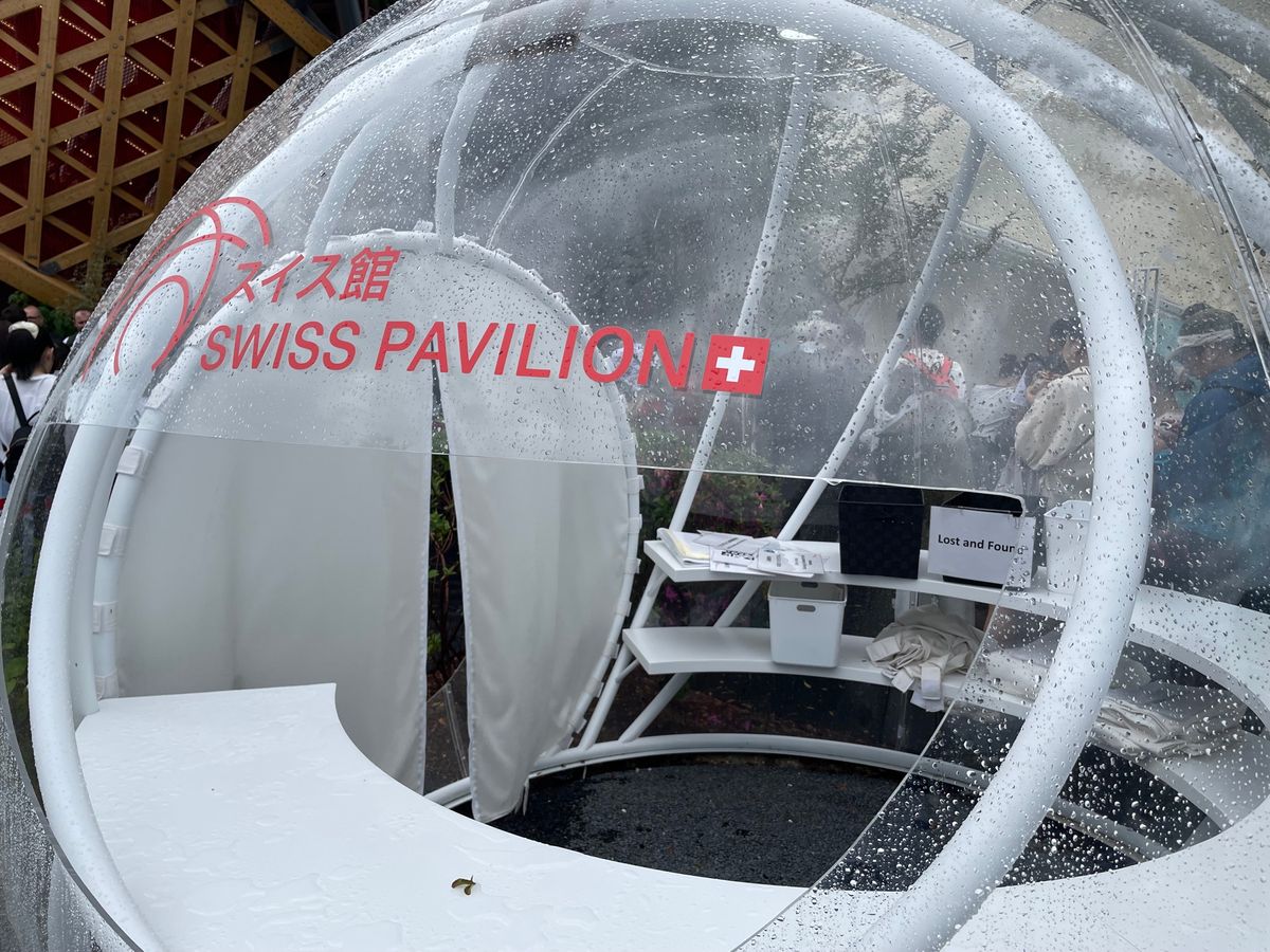 スイス館。ハイジもいました。