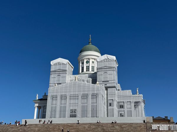 エストニア・タリン「シナモンロールを食べにフィンランドと、ちょっとエストニアを散歩」の写真：ヘルシンキ
●ヘルシンキ大聖堂
●ウスペ...