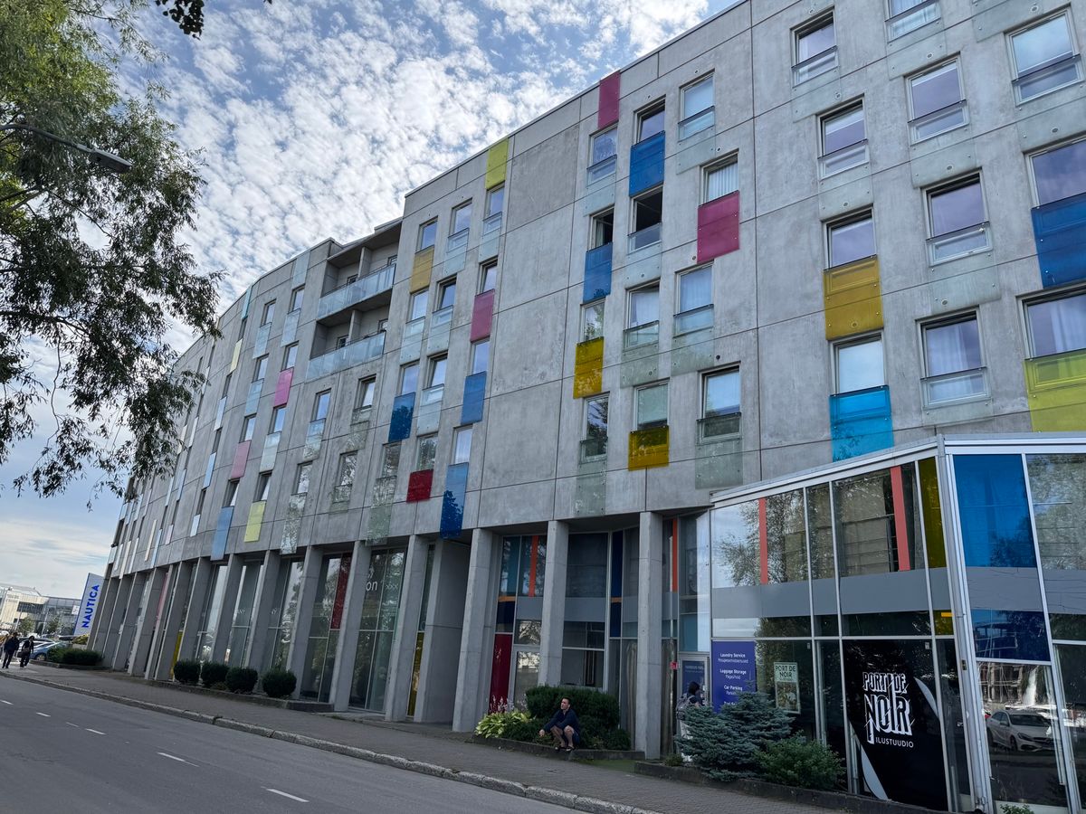 エストニア　タリン
●太っちょのマルゲリータと城門（世界遺産）
●太っちょ...