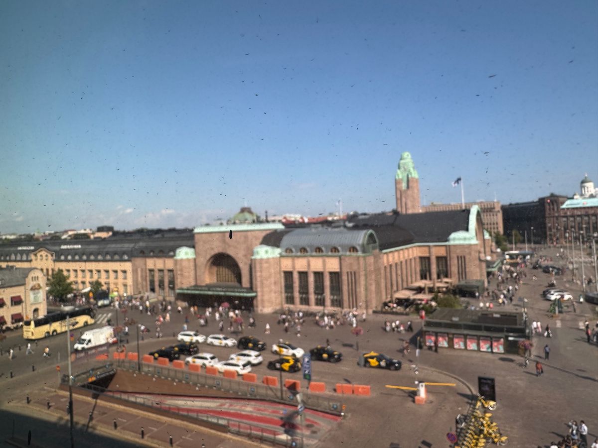 ヘルシンキ
●オリジナル ソコス ホテル ヴァークナ外観
●ホテルの部屋
...