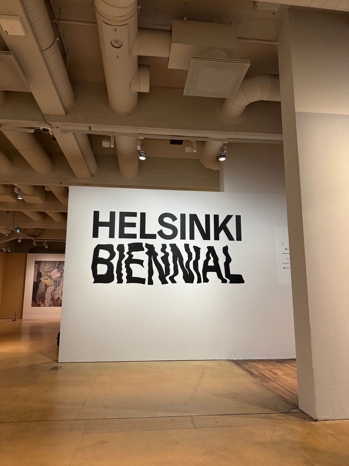 ヘルシンキ
●ヘルシンキ市立美術館
●ヘルシンキ市立美術館の草間彌生さんの...