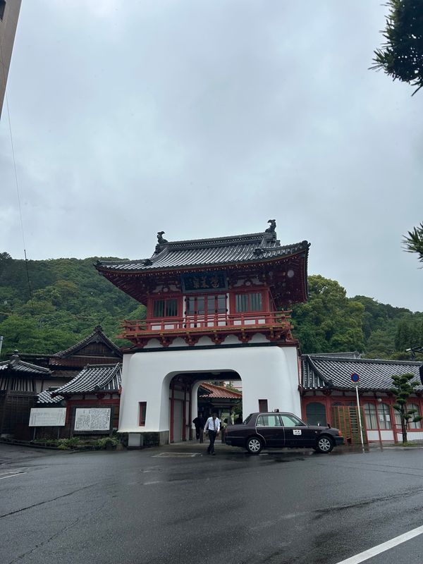 日本・佐賀県「とぅるとぅるなった旅♨️」の写真：武雄温泉♨️
お天気悪いけど💦