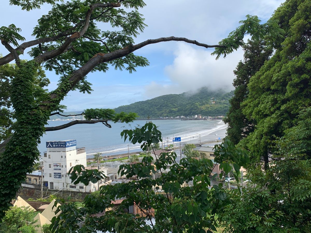 雨も止み虹が出てきました♪