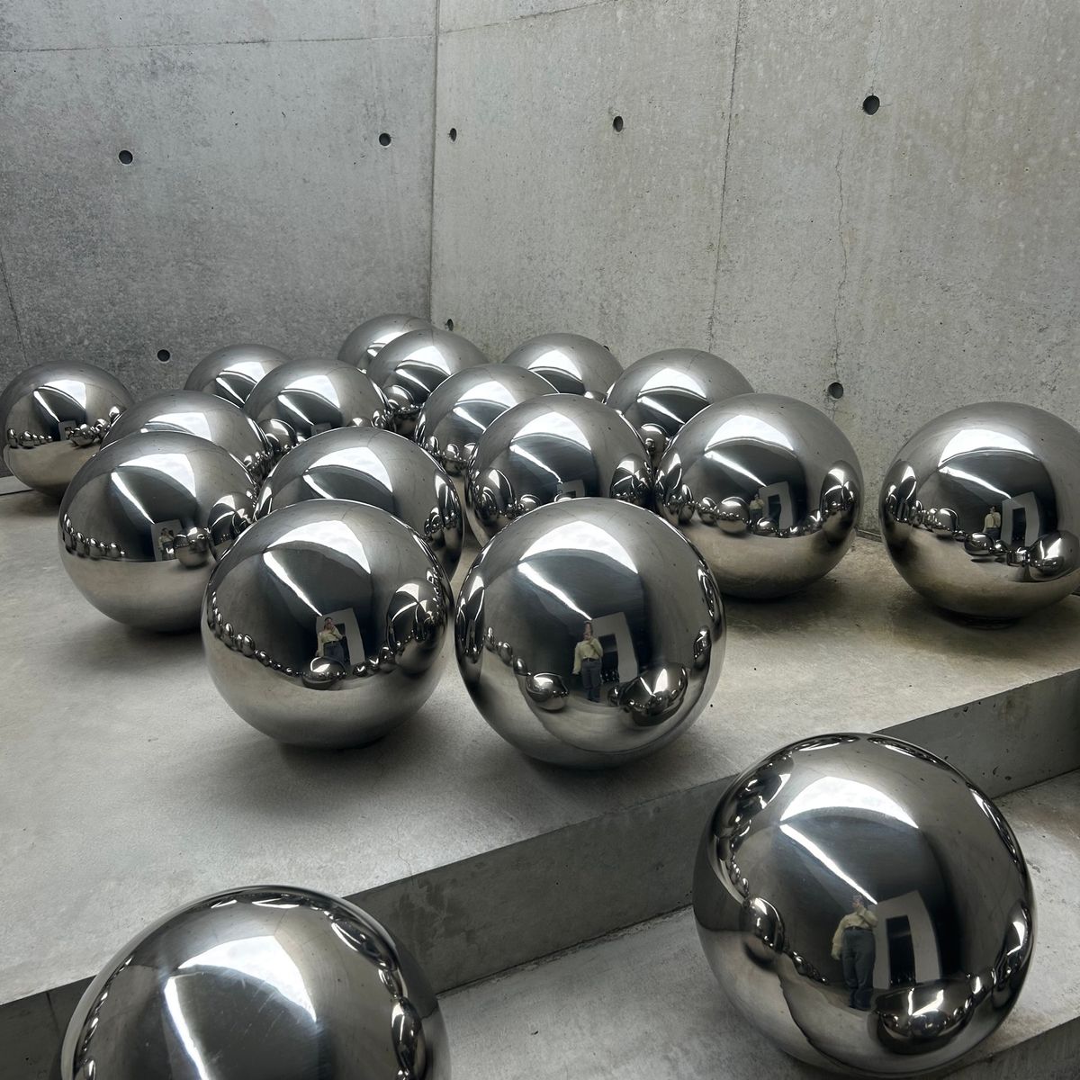 ヴァレーギャラリー
不思議な空間すぎて、1人で、 写真撮りまくったら色んな...