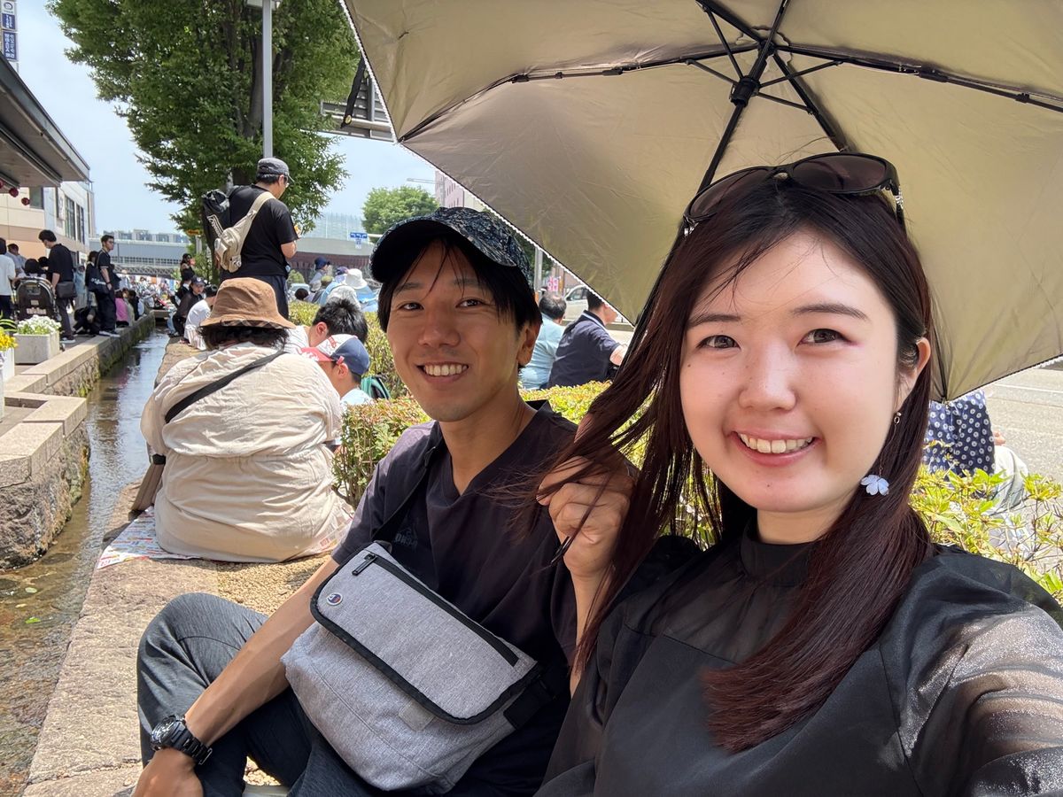 近江町市場で金沢カレーをランチに
金沢駅近くで待つものの、13時だと思った...