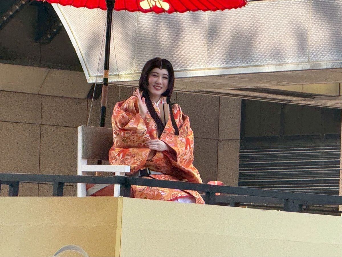 百万石まつりの行列
たまたま公園で間近で控えてる馬をみれた
北野きいさんと...