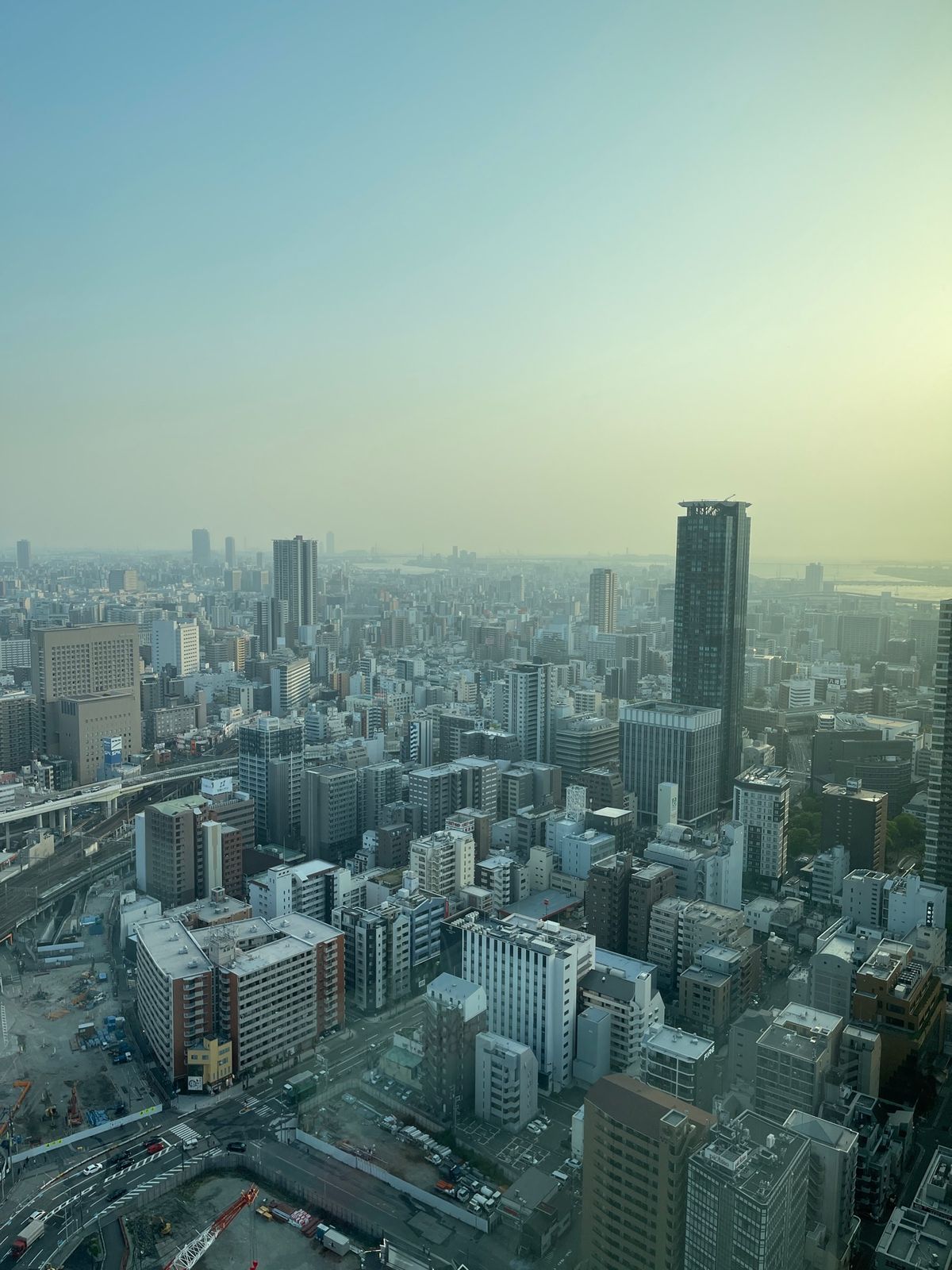 泊まりはオープンしたばかりのヴォルドーフアストリア大阪‼️
素晴らしいホテ...