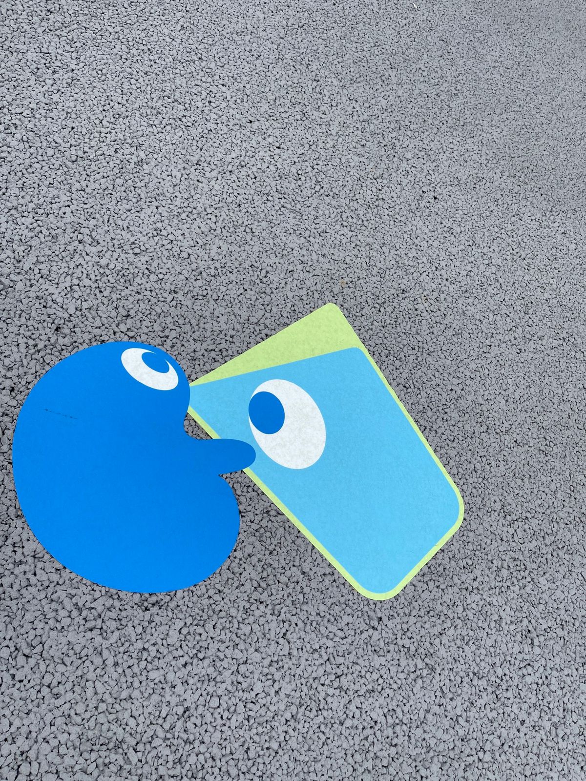 朝伊丹に到着後、ホテルに荷物を預けて万博会場へ😃
大屋根リングは圧巻でした‼️