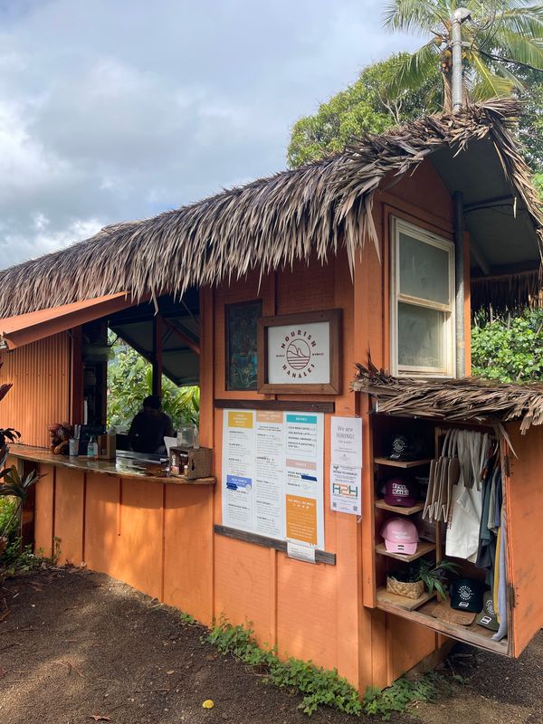アメリカ(米国)・プリンスビル「ハワイ旅行　カウアイ島」の写真：ノーリッシュハナレイで朝食😋
アサイーボ...