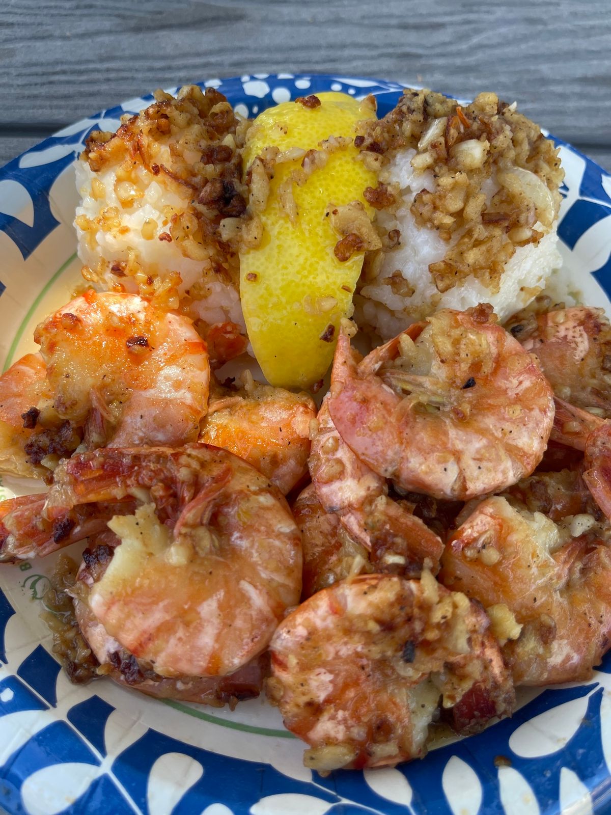 ランチはカフクのジョバンニでガーリックシュリンプ‼️
レンタカーはアメリカ...