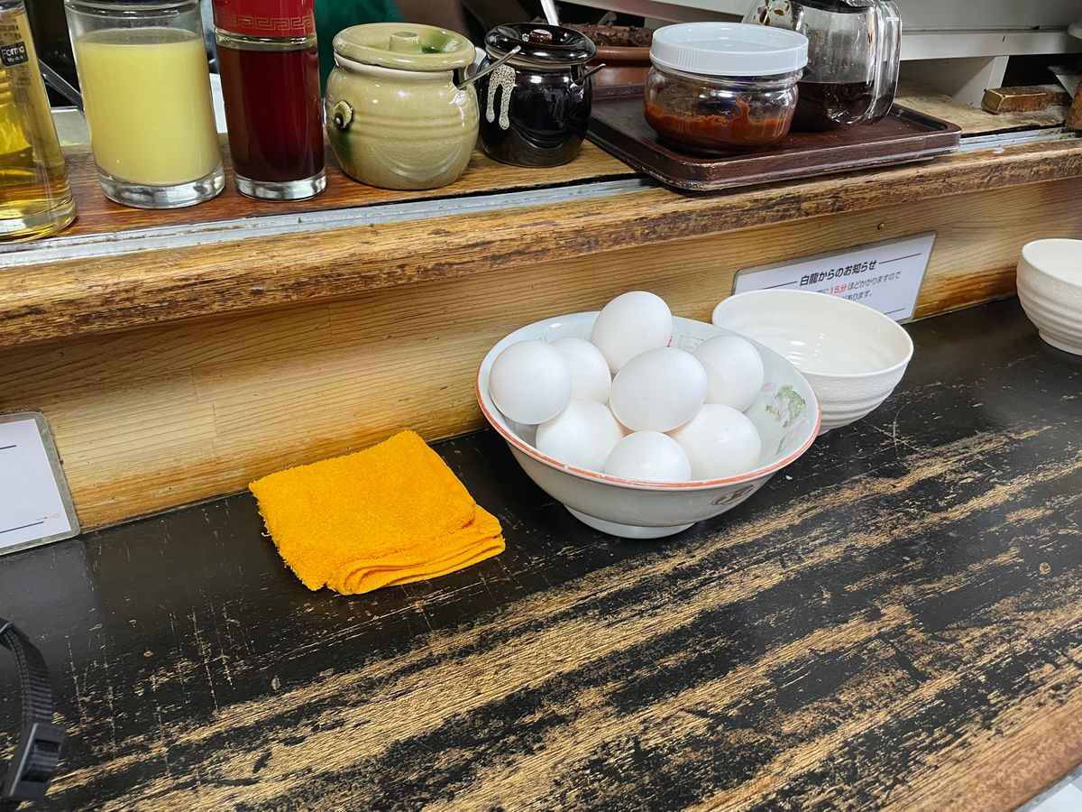 この日のお昼は盛岡のB級グルメ、白龍のじゃじゃ麺。休日とあって30分ほど並...