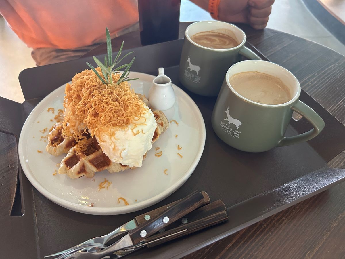 その後、カフェに行きました。韓国の人はほんとにカフェ好きですね。