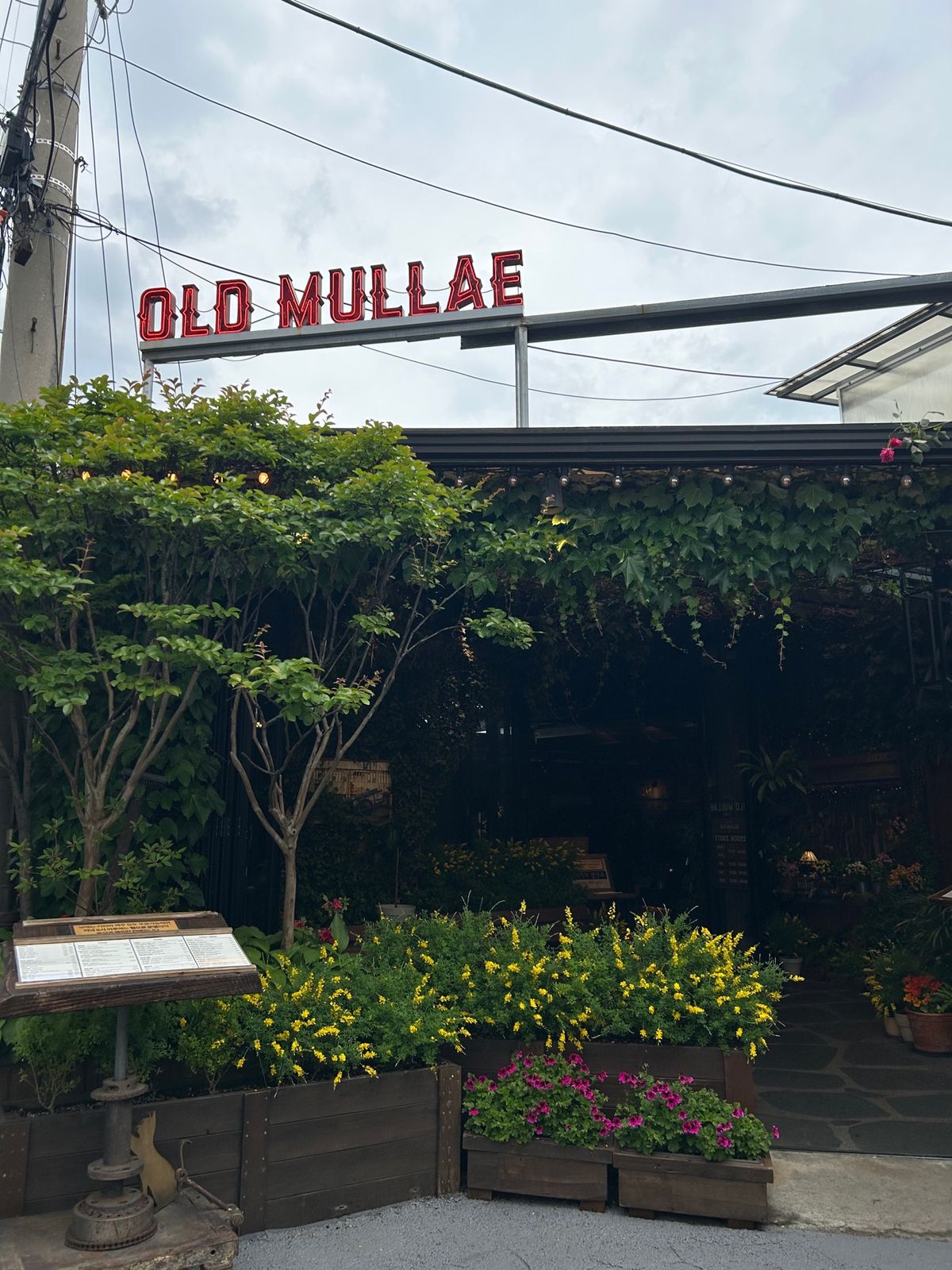 おしゃれなカフェも行きました。