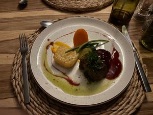 PURE AFRICAのサンセットディナークルーズに参加しました。少し寒く...