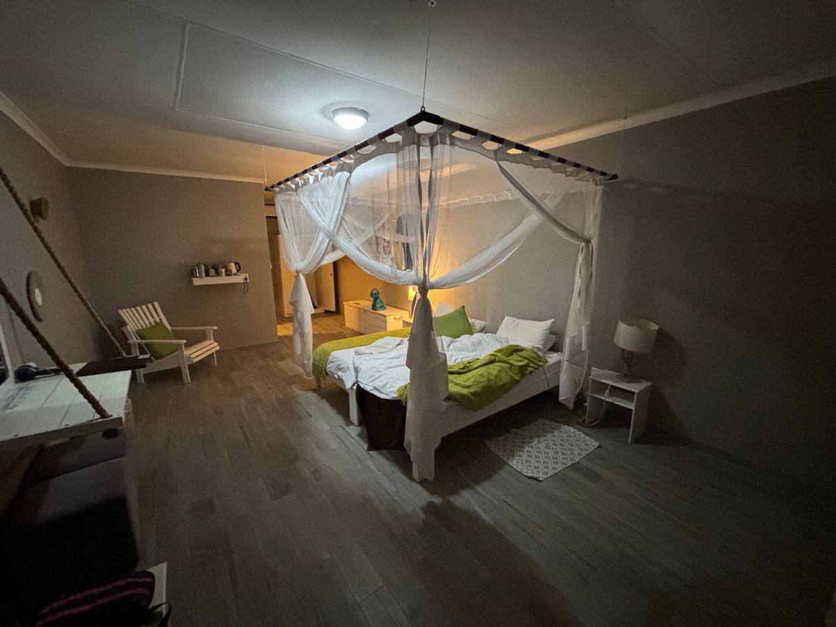 ELEGANT DESERT LODGEに宿泊しました。レンタカーのタイヤ...